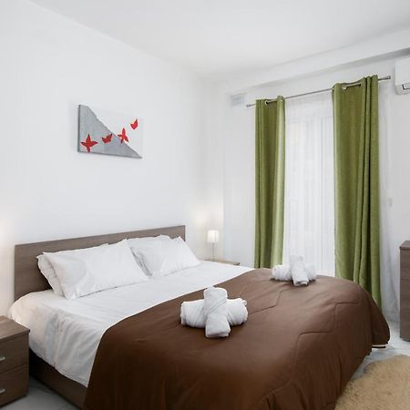 Sea View Apartment 2 Bedrooms 2 Bathrooms, 2 Minutes Away From The Sea Saint Julian's Eksteriør bilde