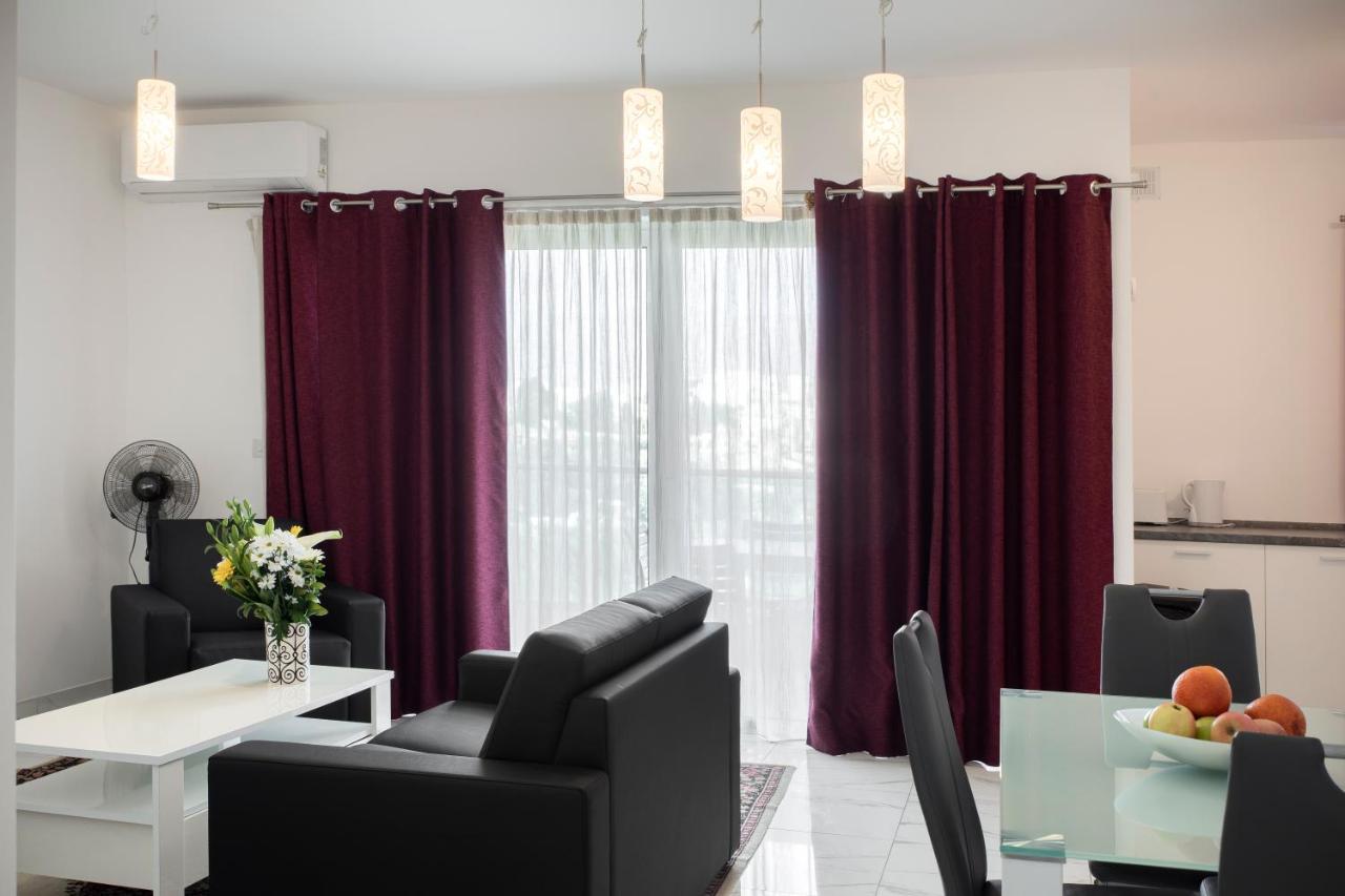 Sea View Apartment 2 Bedrooms 2 Bathrooms, 2 Minutes Away From The Sea Saint Julian's Eksteriør bilde